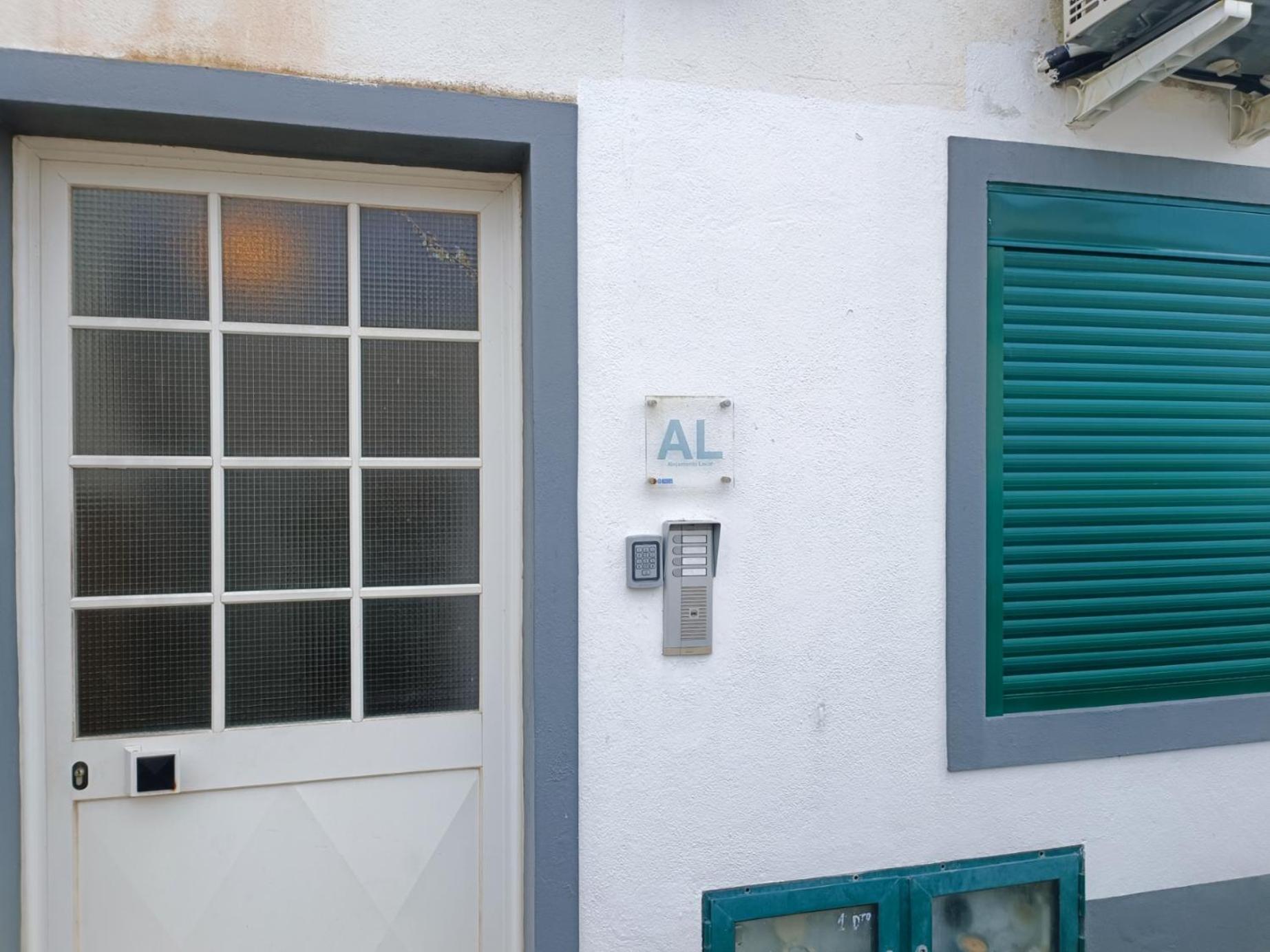 Apartamento Valados Πόντα Ντελγκάντα Εξωτερικό φωτογραφία