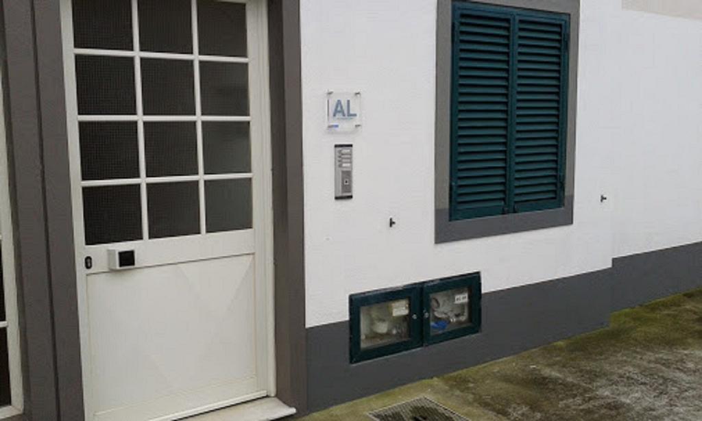 Apartamento Valados Πόντα Ντελγκάντα Εξωτερικό φωτογραφία